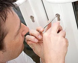 Gallery Locksmith Store Elmhurst, IL 630-475-7285 Gallery Locksmith Store Elmhurst, IL 630-475-7285 - 16-Emergency-Unlock